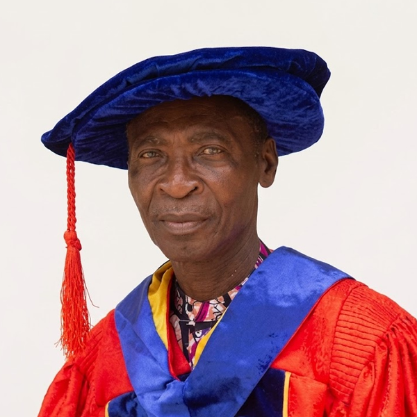 Portrait of Rev. Dr. Ezeakolam O. Ukpabi